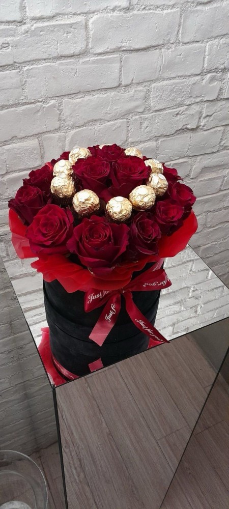 Roses in Box with Chocolate